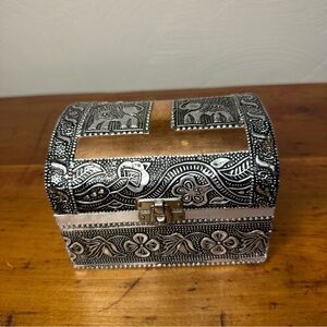 Silver/Copper toned chest with Elephants